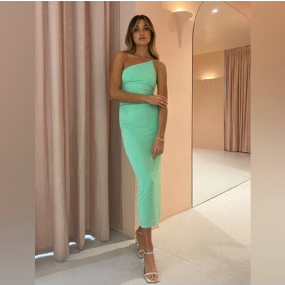Significant Other Bella One-Shoulder Dress. Green. US Size 4.
